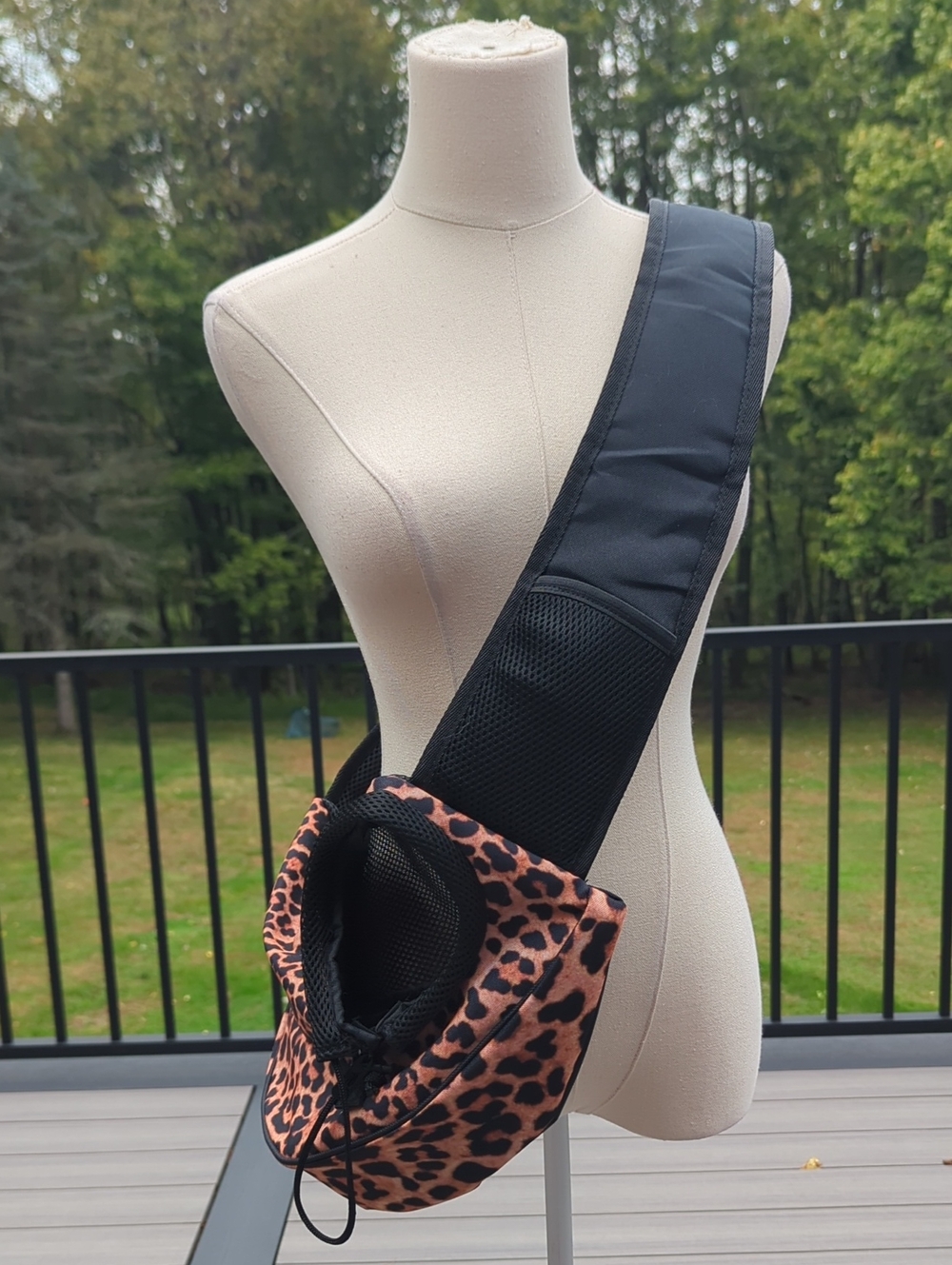 Pet Sling Carrier for Small Dogs Or Cats New